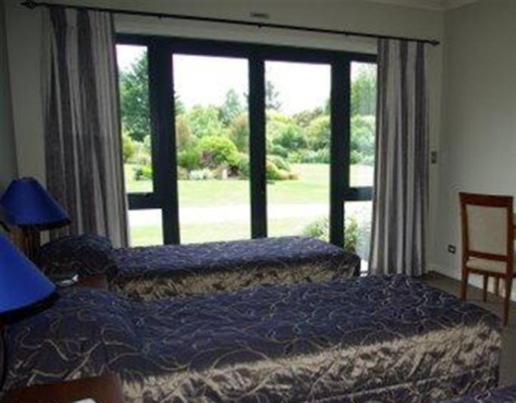Tui Lodge Turangi Exterior photo
